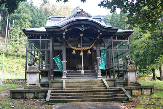 菅谷町・八幡神社