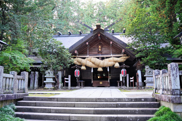 大宮熱田神社拝殿