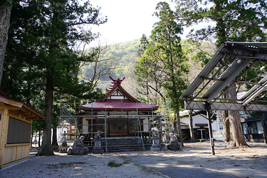 飯島八幡神社社殿