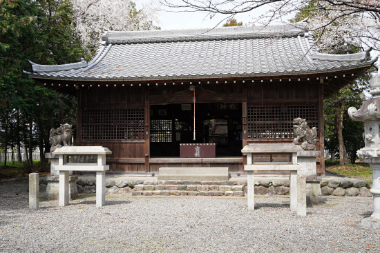 若江神社拝殿