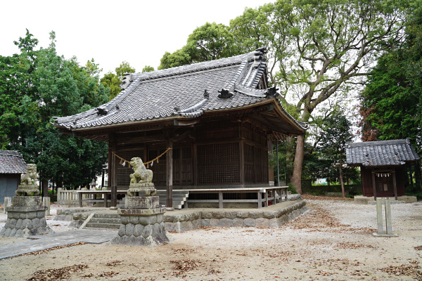 塩釜神社拝殿