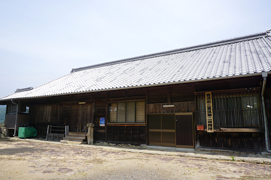 長全寺本堂