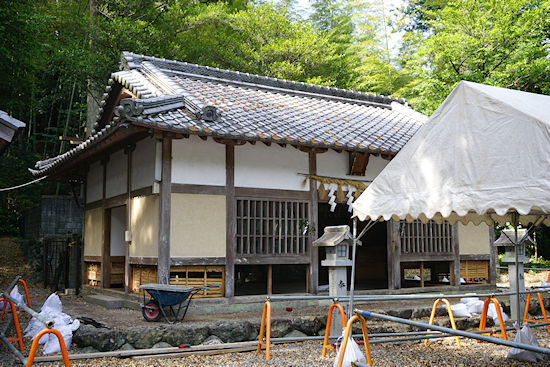 荻原神社社殿