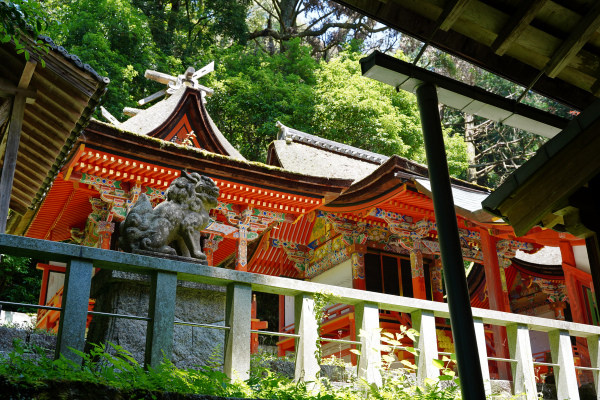 高倉神社本殿