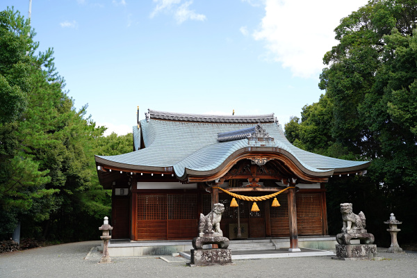 素盞嗚尊神社拝殿