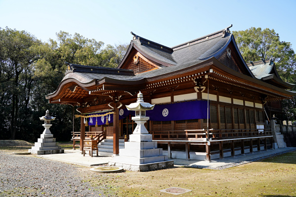 菅生神社社殿